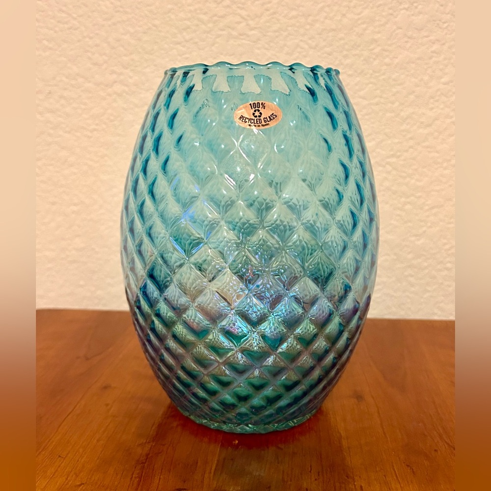 Debi Lily Luster Diamond Round Vase 100% Recycled Glass Made in Spain